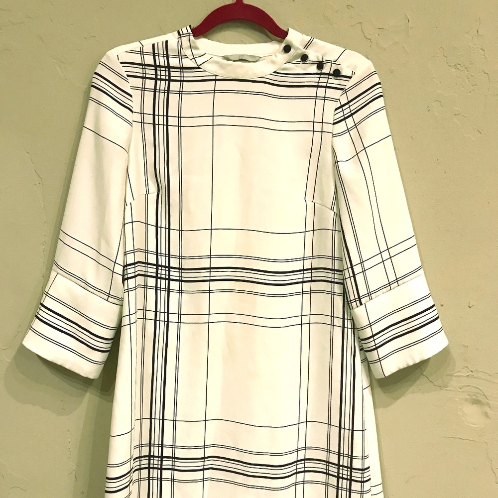 H&M White and Black Short Dress